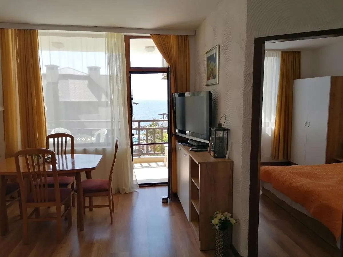 Apartments Elinor Budjaka Sozopol