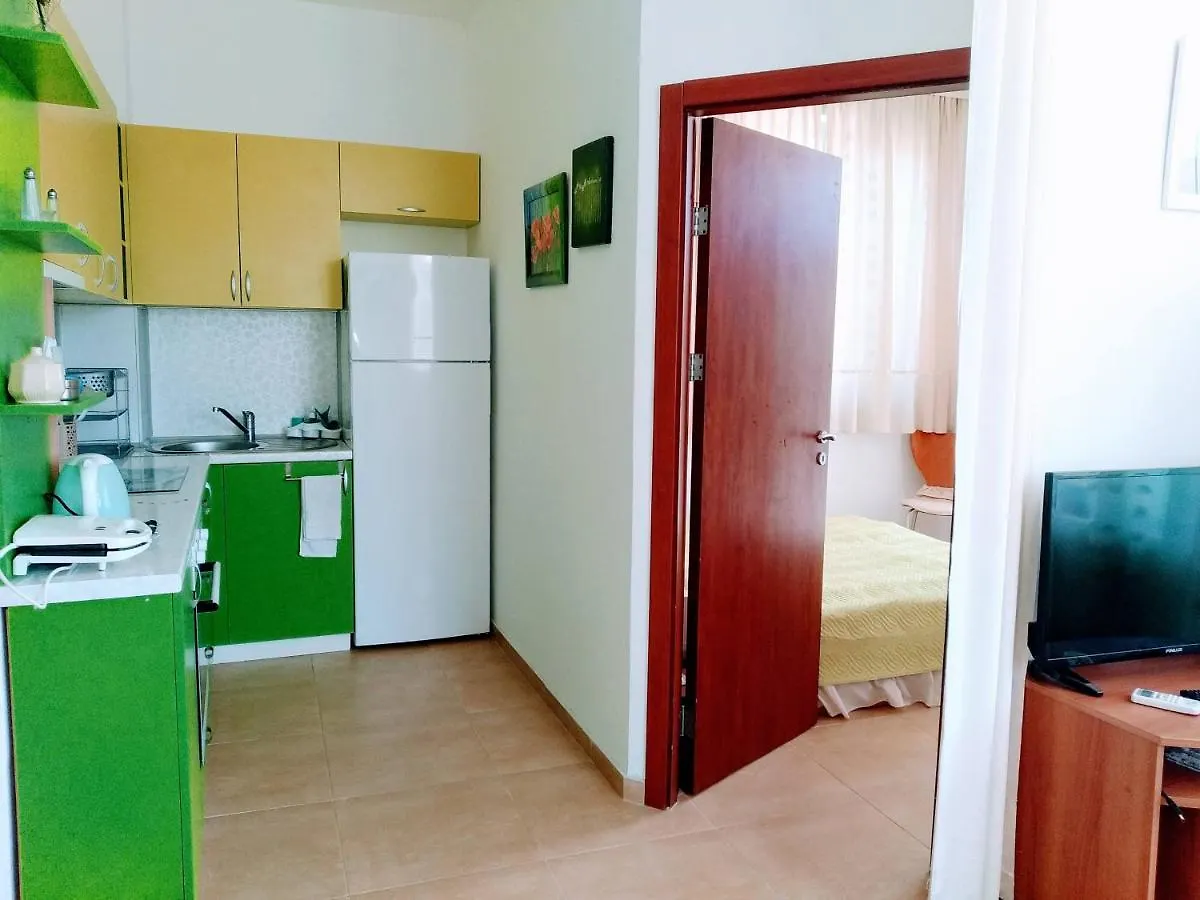 Apartments Elinor Budjaka Sozopol Bulgaria